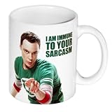 The Big Bang Theory Tasse Sheldon Immune to Your Sarcasm - weiß, spezieller Photodruck, aus Keramik